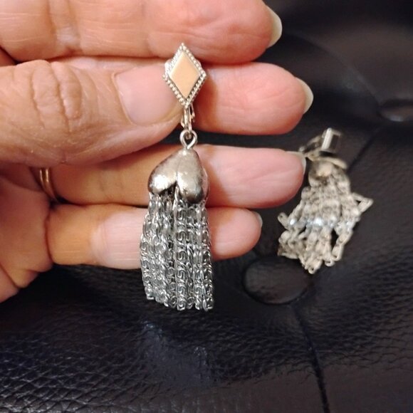 SARAH COVENTRY Elegant Silver Tassel Earrings Clips - Picture 2 of 7